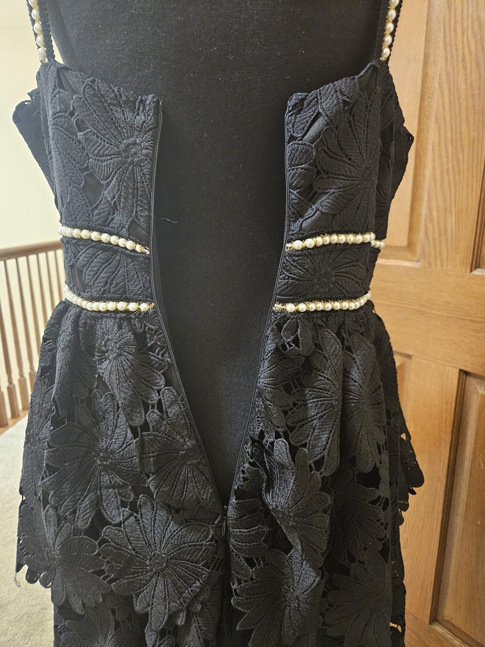 Gothic Like Heavy Black Floral Lace Dress Pearl Waist Trim Tiered Sz.  Large - Picture 3 of 12